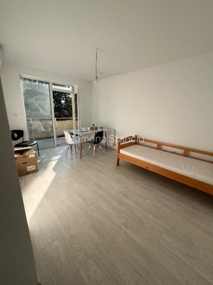 Proprietar, închiriez apartament 1 cameră  - 3