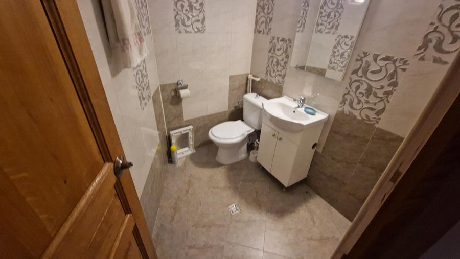 Apartament in casa Schei