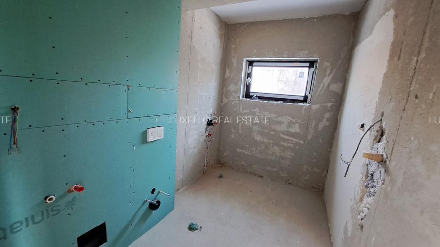 VILA SUPERBA CU 5 CAMERE AMPLASATA IDEAL - 33