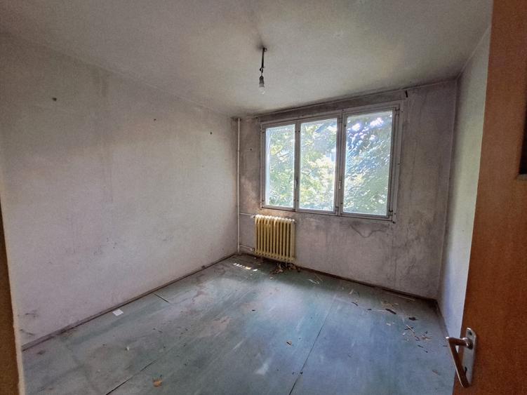 Apartament 3 cam. dec - Drumul Taberei–Valea Ialomiței - etaj 3 - bloc anvelopat