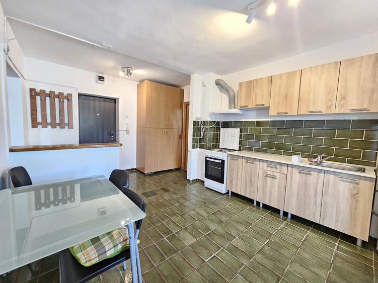 Octavian Goga-Unirii- Vitan| Apartament spatios in bloc reabilitat