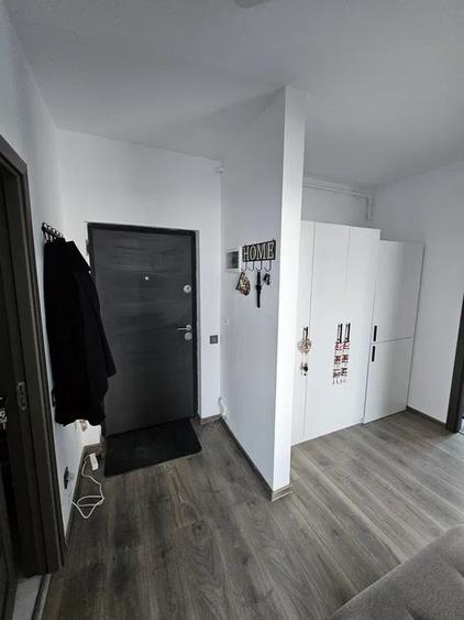 Apartament la cheie, decomandat, parcare, zona Terra