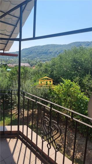 🏡 Casă de vânzare în Păușești-Măglași, sat Vlăduceni – panoramă deosebită, tera