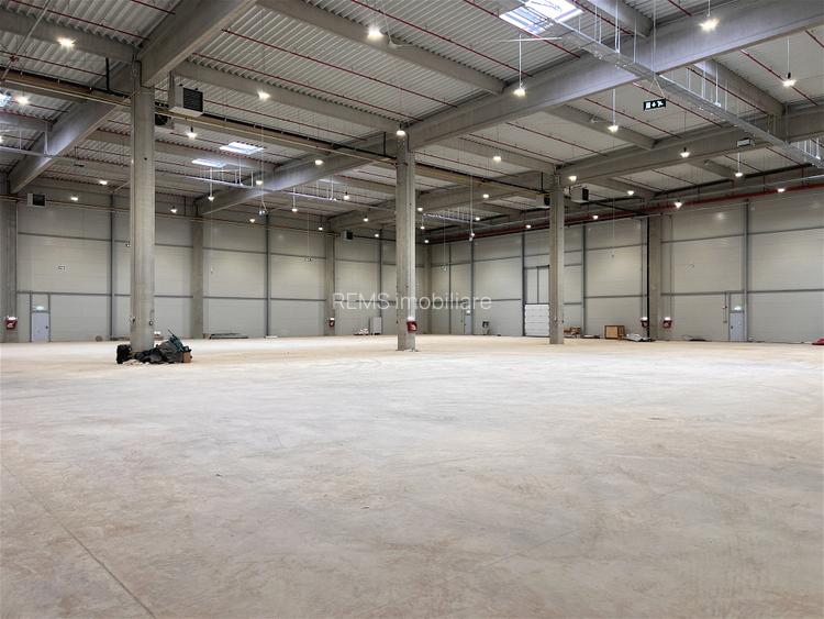 HALA INDUSTRIALA 3.500 MP FLORESTI | 400 MP BIROURI | 6 RAMPE | 400 KVA