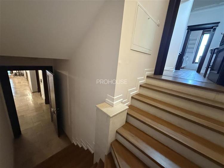 ELEGANTA FARA COMPROMIS | RESEDINTA EXCLUSIVISTA IN BACAU | 424 MP CONSTRUITI | - 30