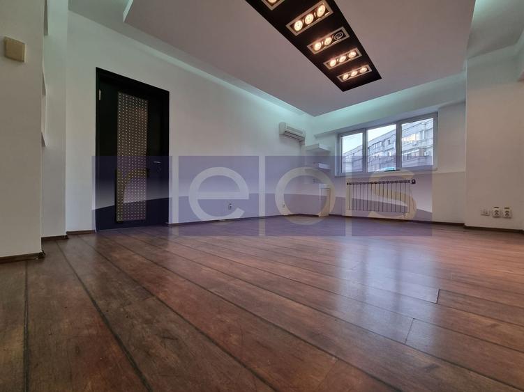 VANZARE SPATIU COMERCIAL | 15 CAMERE | ZONA UNIRII