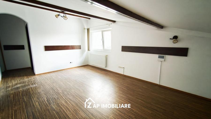 Cazare Muncitori - 10 incaperi - 5 băi - 1 bucătărie