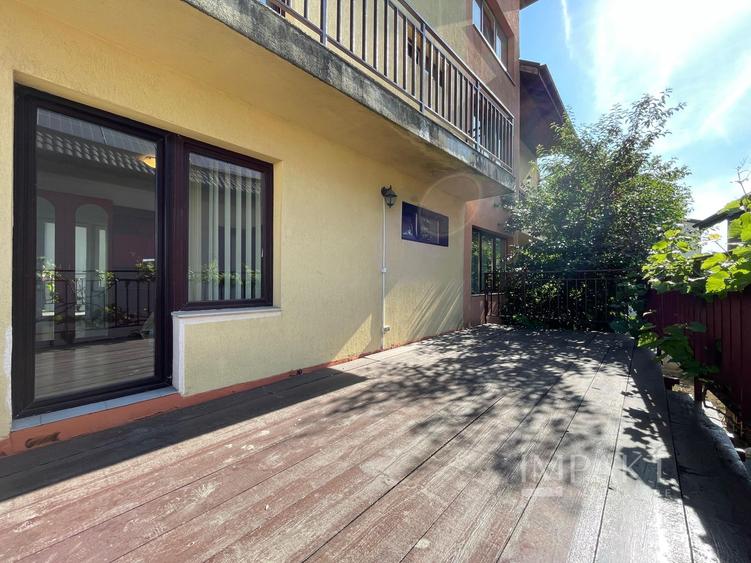 Apartament cu 3 camere spre vanare in zona Buna Ziua!