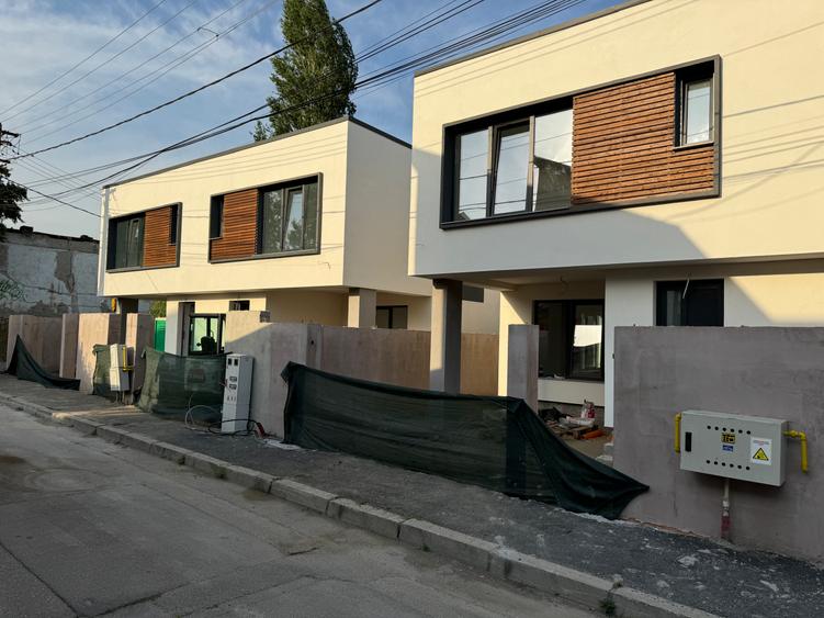 Casa individuala cuplata Ploiesti