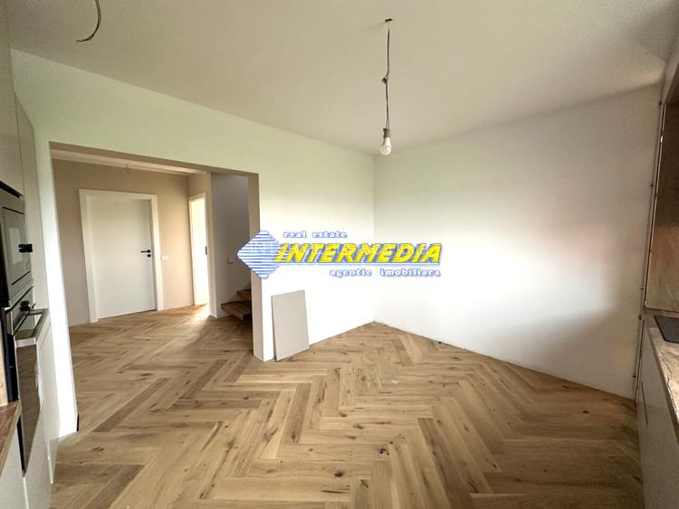 Casa Noua P+1 550 mp teren 3 bai 4 dormitoare Garaj Finisata intern mobila buc - 11