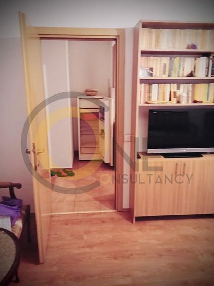 Apartament 2 camere proaspăt renovat