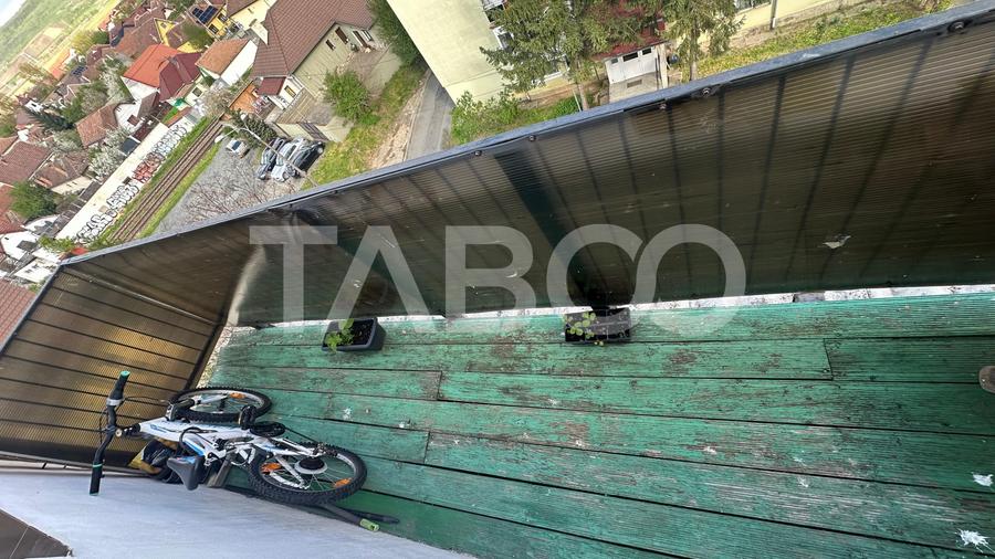 Apartament 98 mpu  4 camere cu balcon zona Terezian Sibiu