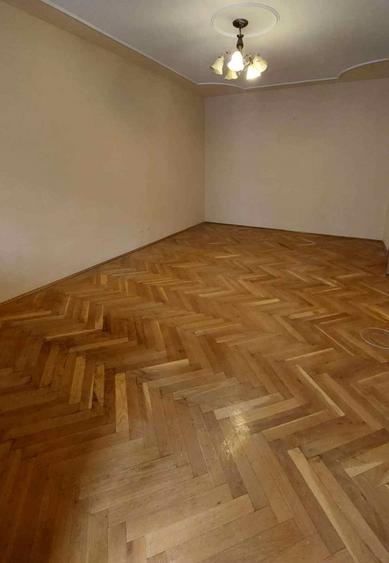 2 camere 58 mp decomandat renovat metrou