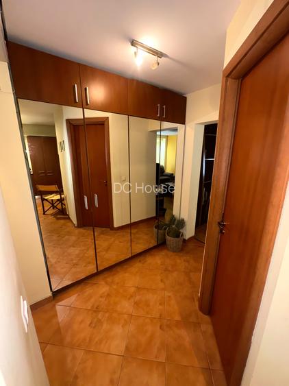 Apartament 4 camere spatios 122 mp ~ Etaj 2/4 ~ Centrala proprie - 24