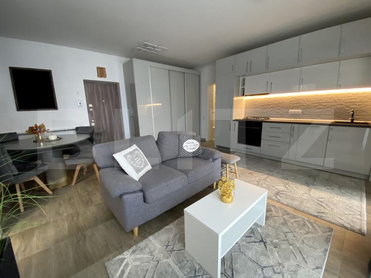 Apartament la cheie, 3 camere, 55 mp, 17 mp terasă, zona Metro