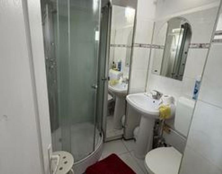 Decebal,Metrou,Piata Muncii,bl.2008,et.2/3,mobilat,utilat complet,AC,balcon .