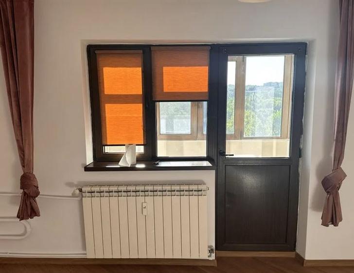 Apartement 2 Camere,Delfinului,Mega  Mall,bl.1982,reabilitat,et.5/10,DECOMANDAT