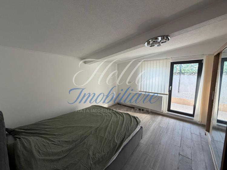 Apartament 3 camere, 60 mp, zona Vivo