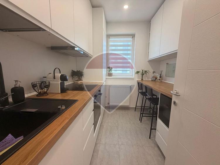 Vanzare apartament 2 camere Hils Pallady