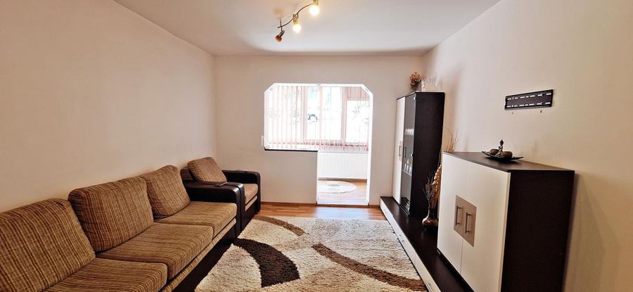 Racadau, la poalele Tampei, apartament 3 camere mobilat/utilat 600Euro - 3