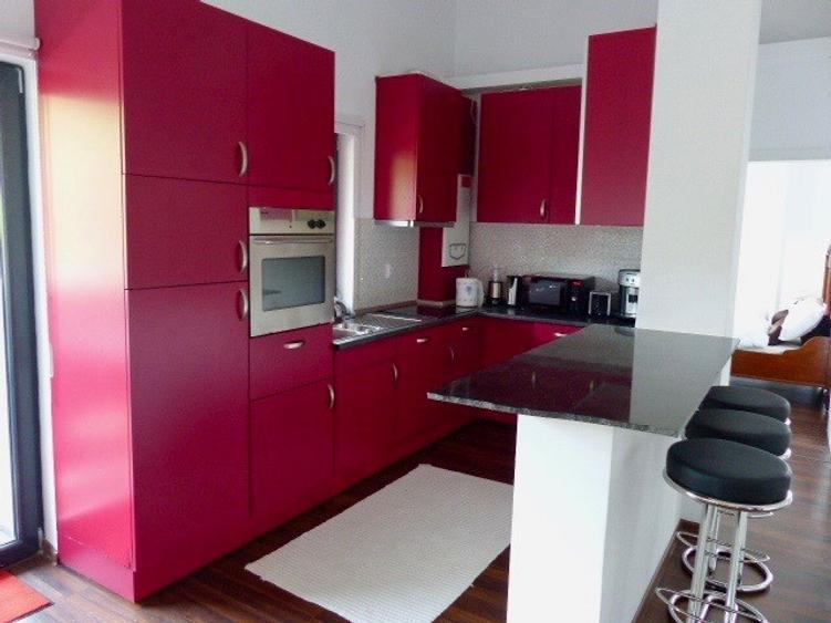 Apartament de 3 camere, 70mp utili+23 mp terasa, zona Donath