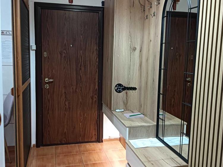 Apartament 2 camere, Rovine(Pizzeria Ibitza)