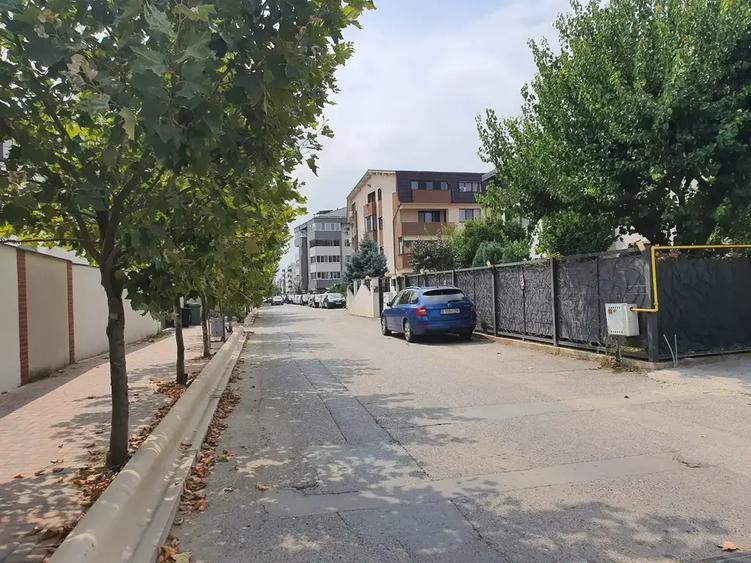 Pallady Drumul Gura Putnei 2 camere decomandat, balcon 7 mp