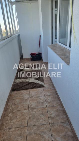 Apartament 2 camere, zona Spitalului de copii, spatios