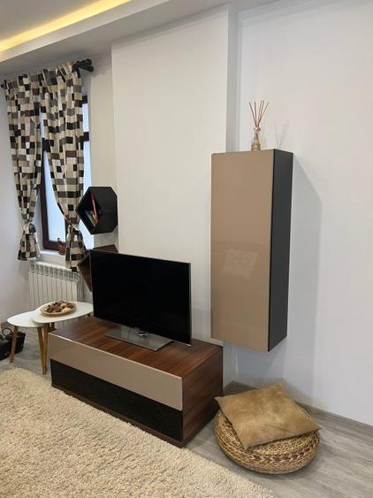 Apartament 3 camere Lux+Centrala proprie in zona Dorobanti-Capitale