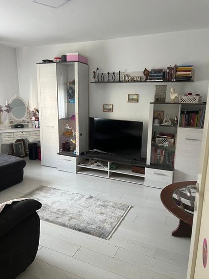Apartament 4 camere la cheie