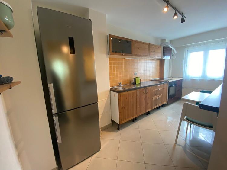 Apartament 3 camere, zona Dorobanti, metrou Piata Romana
