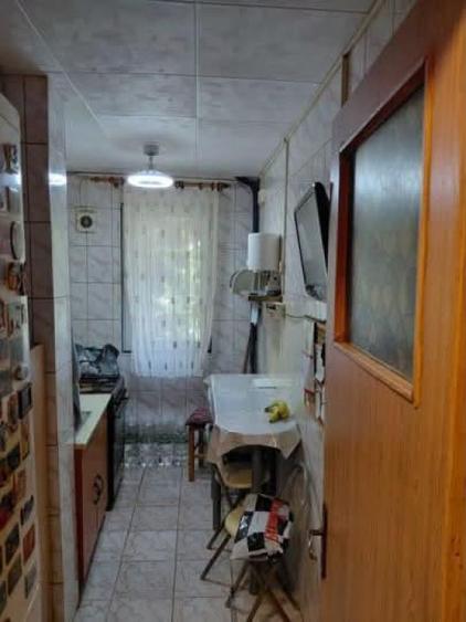 74990 euro -2 camere -Gorjului -etaj 1 din 4 -bloc 1978