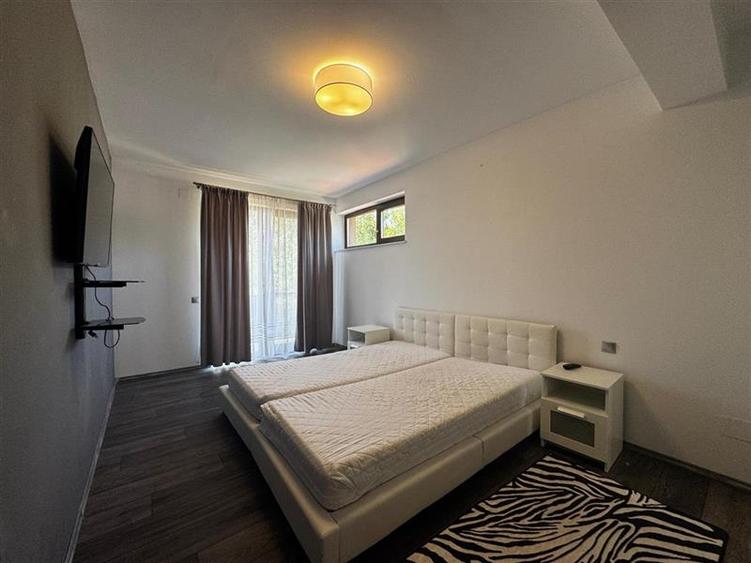 Casa Tip Duplex , situata in cartierul Dambul Rotund!