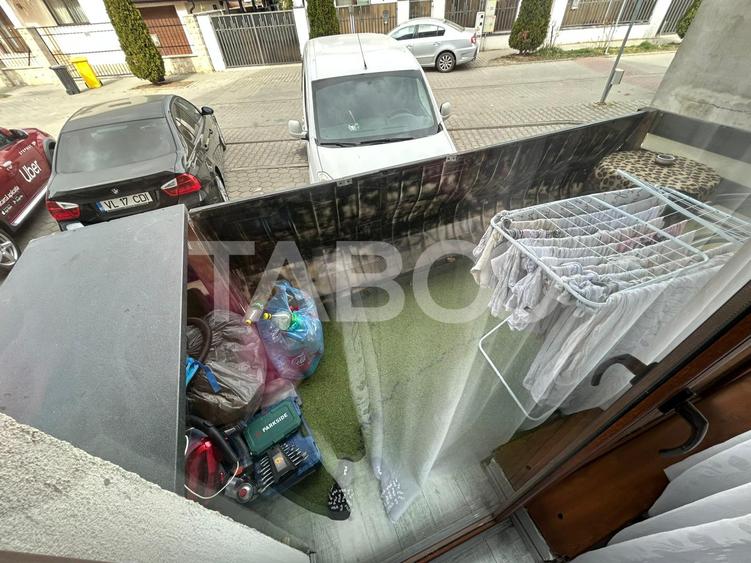 Apartament decomandat 2 camere si balcon 54 mpu zona Brana Selimbar