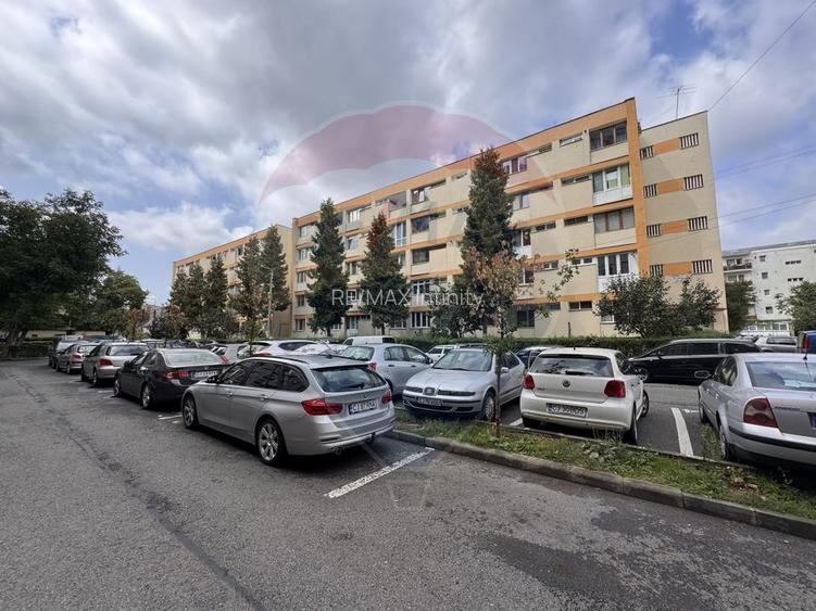 Garsoniera de închiriat  în Grigorescu - Ciortea 7 - 12