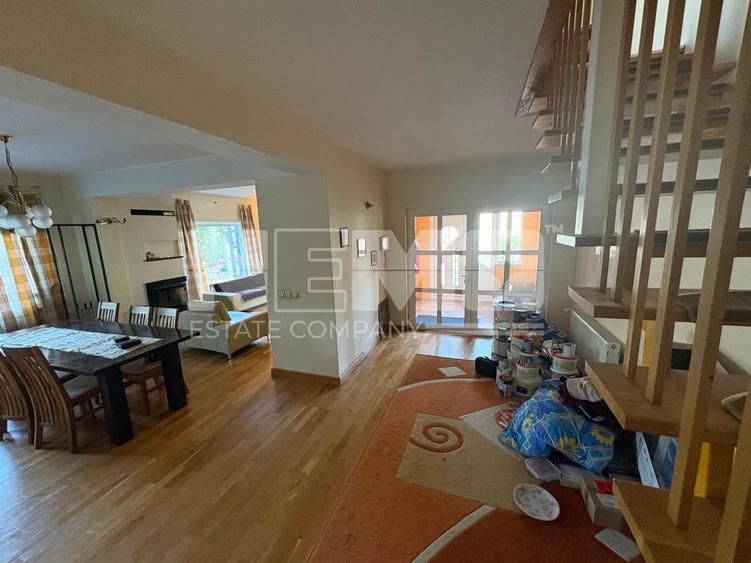 CASĂ TIP DUPLEX | ÎNTR-O ZONĂ LINIȘTITĂ | 6 CAMERE | RĂDĂUȚI