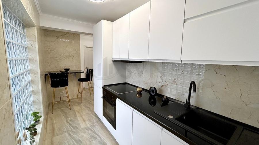 REA1018708 Apartament de vanzare cu 2 camere spatios si luminos