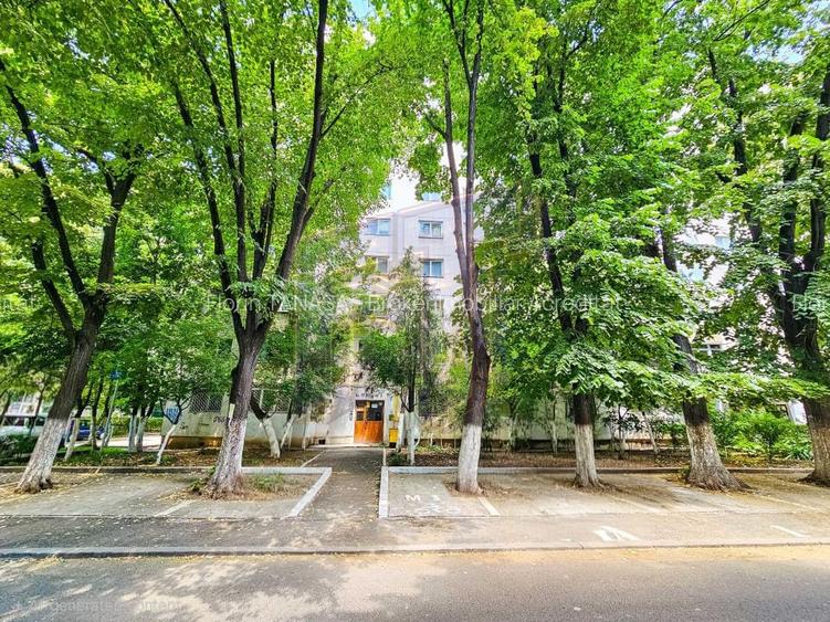 Apartament 2 camere de vânzare | Drumul Taberei | Etaj 3/10 | Metrou - 14