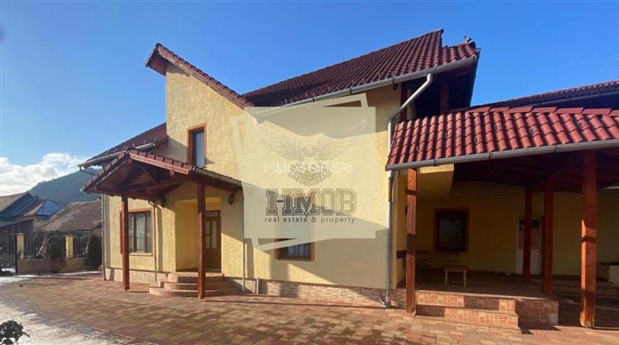 Casa 5 camere 2 bai balcon si 567 mp teren in Rasinari - 2
