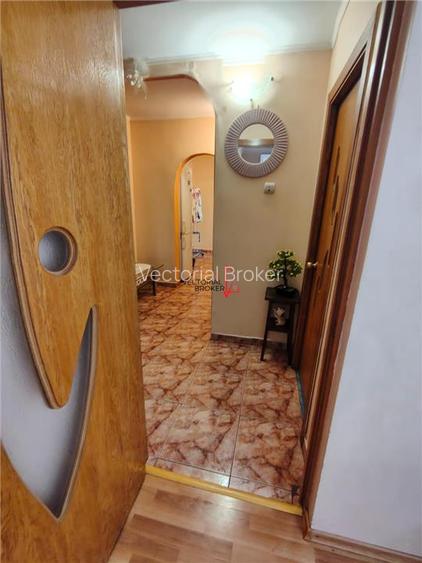 Apartament decomandat la etaj 2/4 Colentina Marior V.Bacila - 14