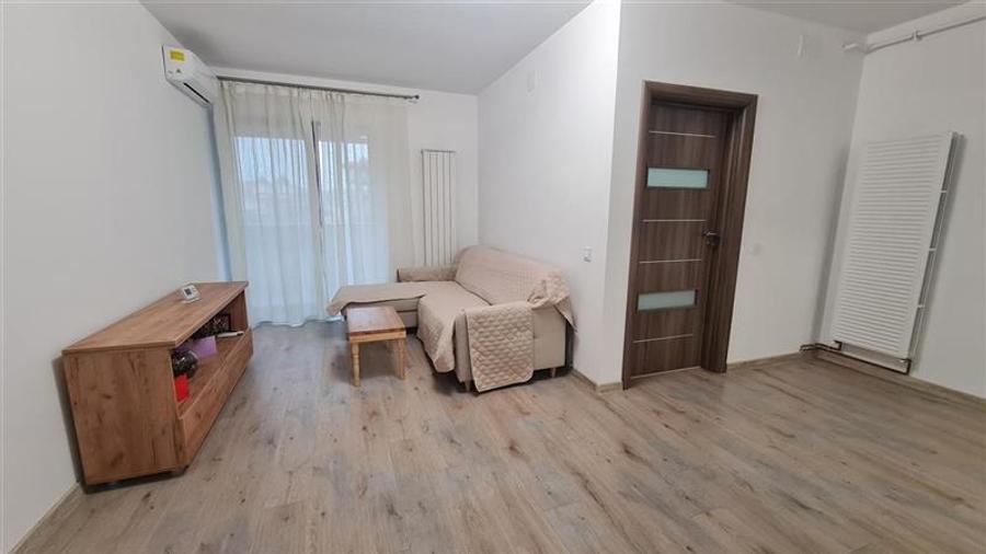 Apartament cu 2 camere si loc de parcare langa in bloc nou