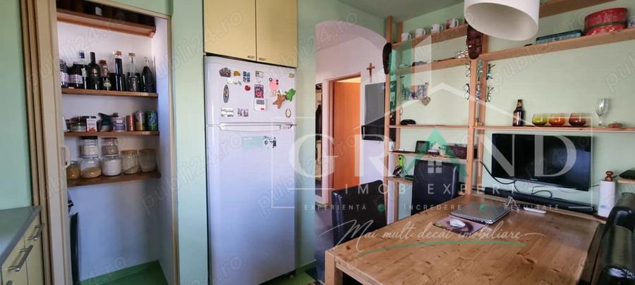 Apartament in vila | 2 camere | Decomandat | Parcare | Curte | Bulgaria/Ira