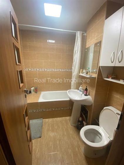 Apartament 2 camere decomandat etaj intermediar zona Astra - 5
