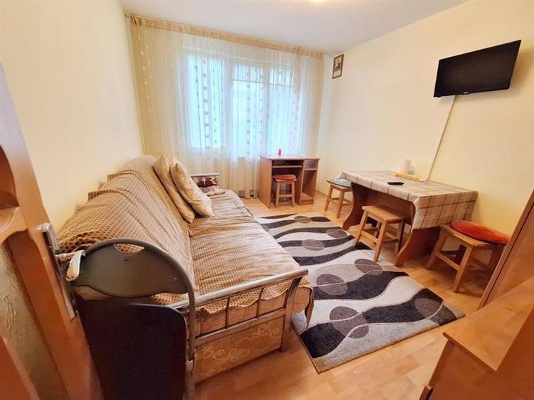 Apartament 3 camere decomandate – Parter, zona Piata Sud, Bacau