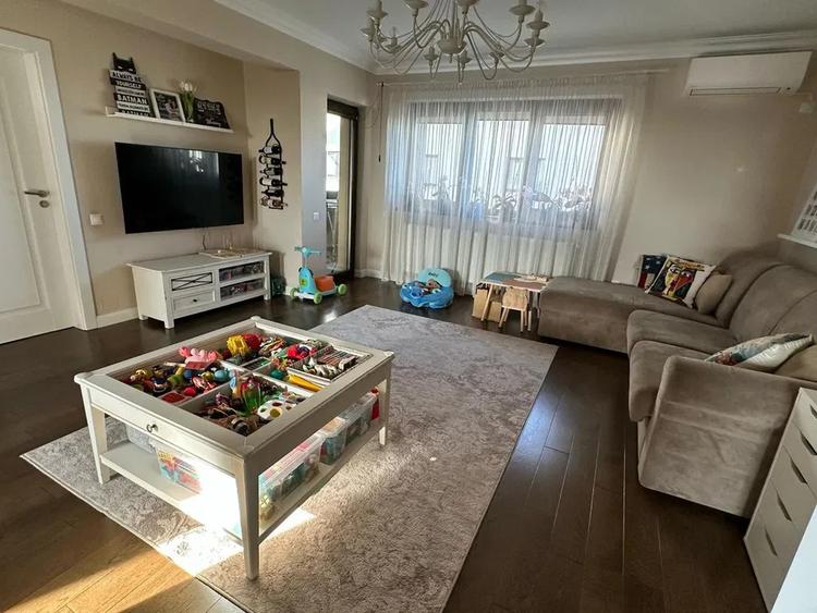 Apartament 3 camere | Europa | 2 parcări incluse