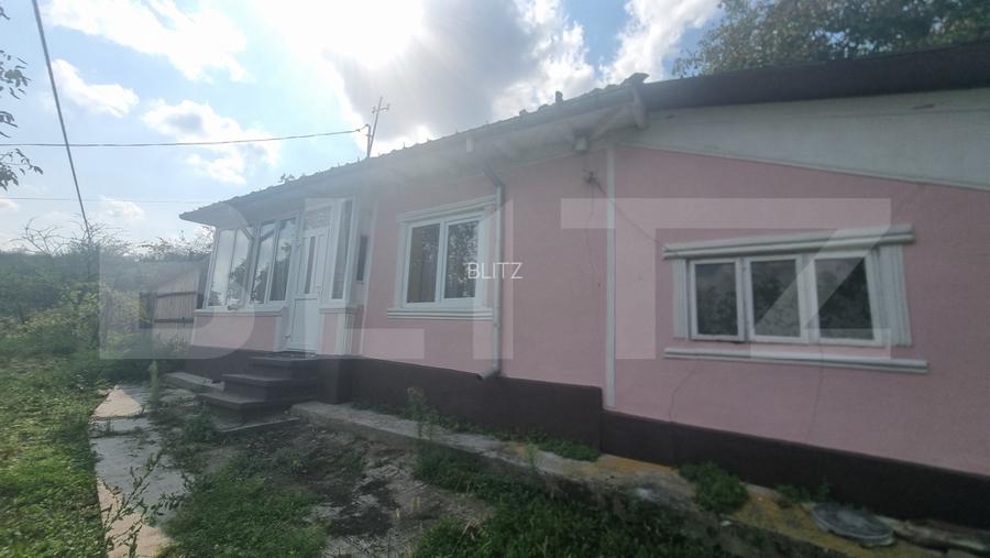 Casa de vanzare, 74 mp, teren 2.982 mp, zona Costuleni – DN28