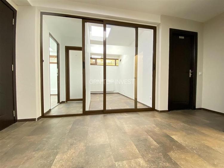 Spatiu comercial birouri 70mp zona Centrala