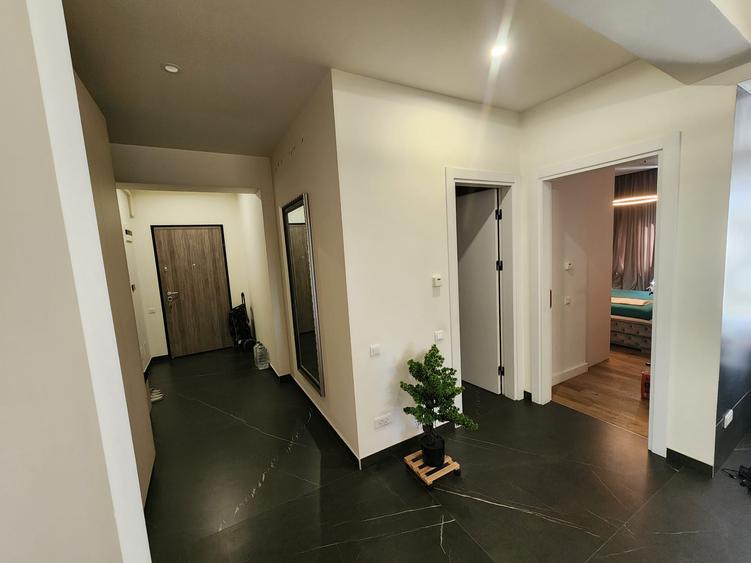 Apartament 4 camere decomandat modern loc parcare inclus Brancoveanu