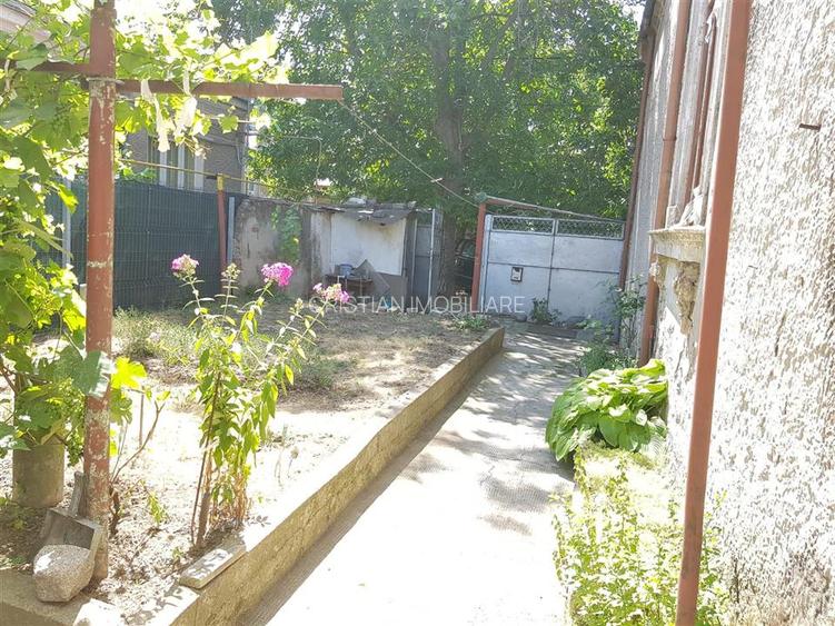 Casa din Caramida zona Centrala, St 213mp - 2