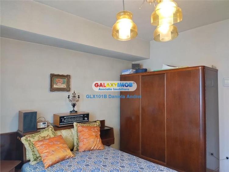 DE VANZARE APARTAMENT 3 CAMERE ULTRACENTRAL PIATA VICTORIEI
